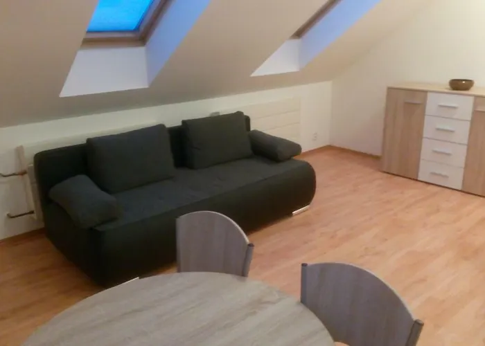 Náměstí Podkroví Apartamento Jeseník